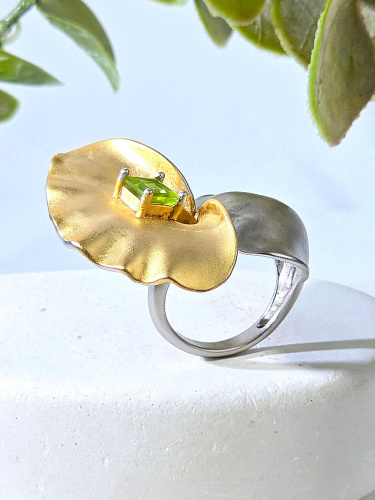 Серебряное кольцо